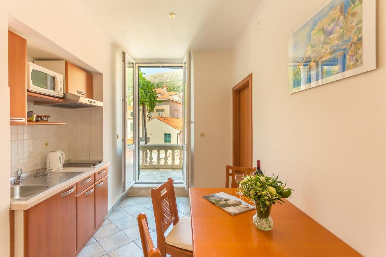 Apartment& Room Lukre / Apartment Lukre With Terrace Dubrovnik Bagian luar foto